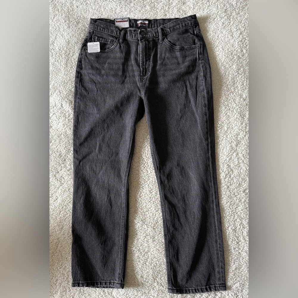 Kirkland Signature Women’s Washed Black High Rise Straight Leg Jeans Size 10 NEW